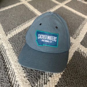 Flat brim Richardson hat